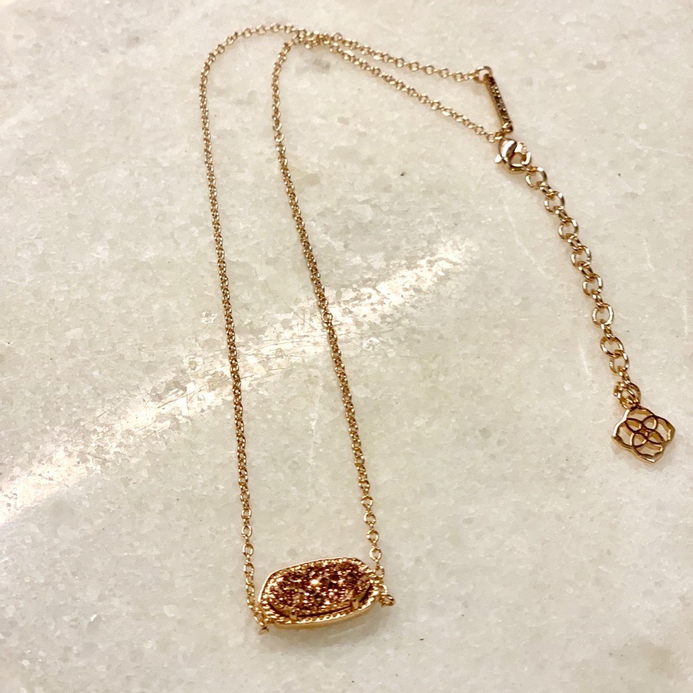 ⚜️Kendra Scott Necklace⚜️